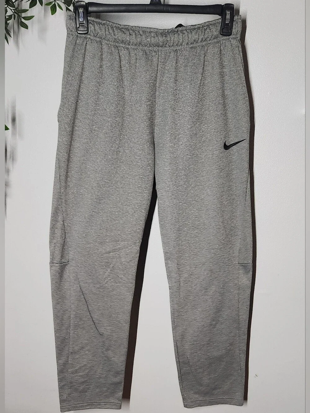 Nike Dri-FIT Athletic Straight Leg Pants Gray Mens Medium